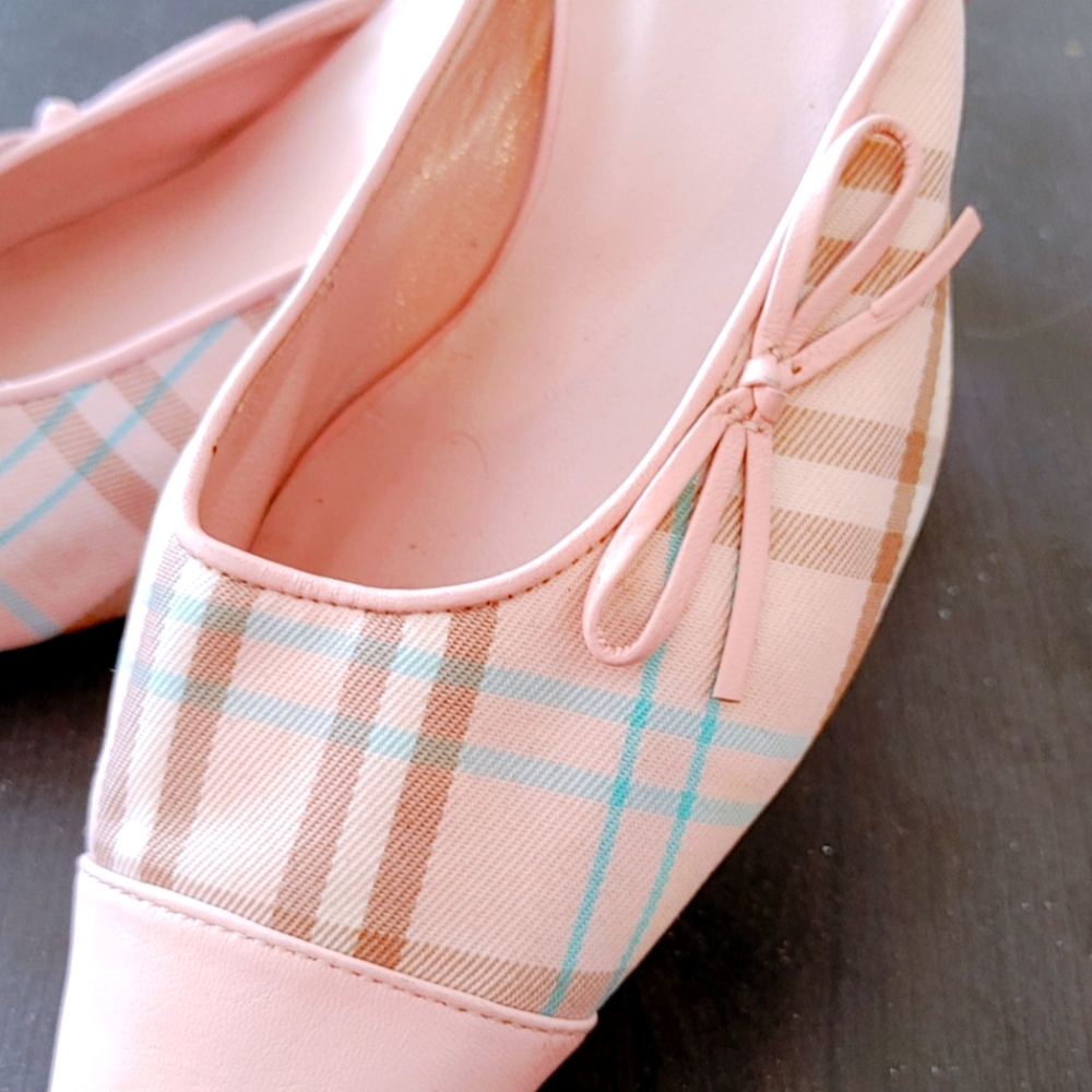 Ditto pink plaid kitten heels